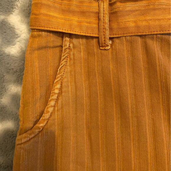 Kut from the Kloth Justine Belted Shorts high waist  NWT Size 8 - Burnt Orange - Picture 9 of 9